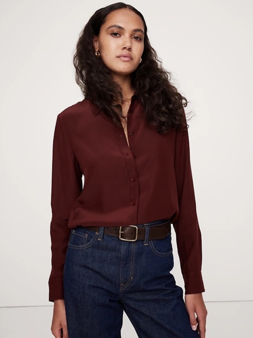 BANANA REPUBLIC Women’s Silky Classic Shirt Button-Up Blouse Maroon Size Large